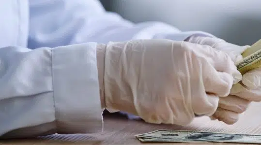 biomedicine-jobs-salary